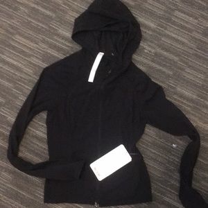 Lululemon move with ease jacket